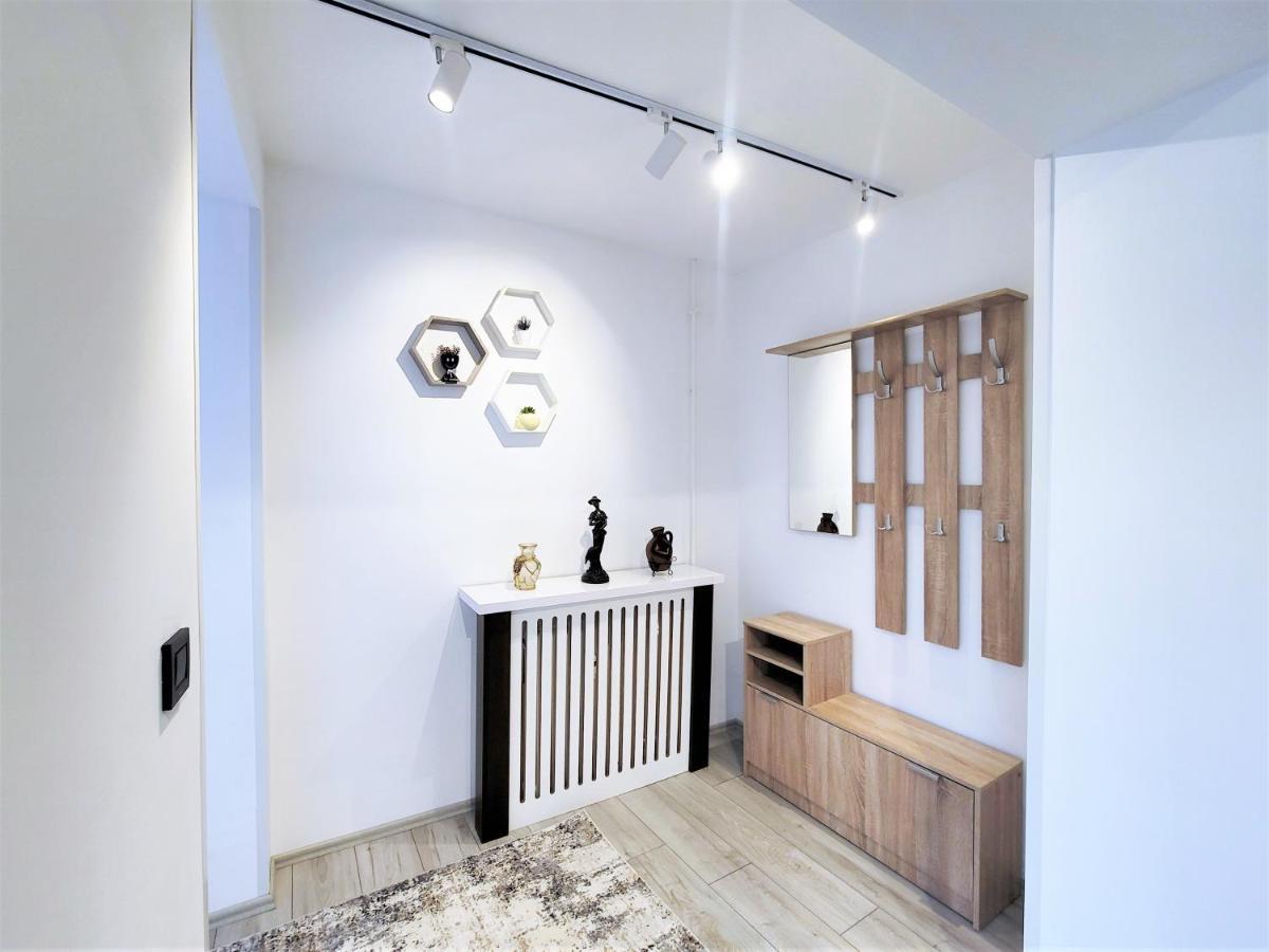 Cozy Apartment In Pristina Eksteriør billede
